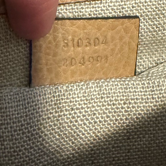 Gucci Interlocking G Crossbody - Picture 7 of 7